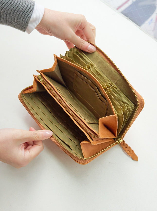 zucchero 本革長財布 49174