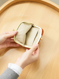 zucchero 本革がま口折財布 55520