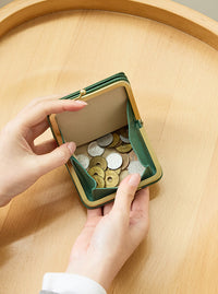 zucchero 本革がま口折財布 55431