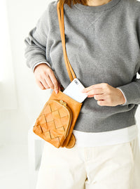 zucchero 本革スマホショルダーバッグ 49445
