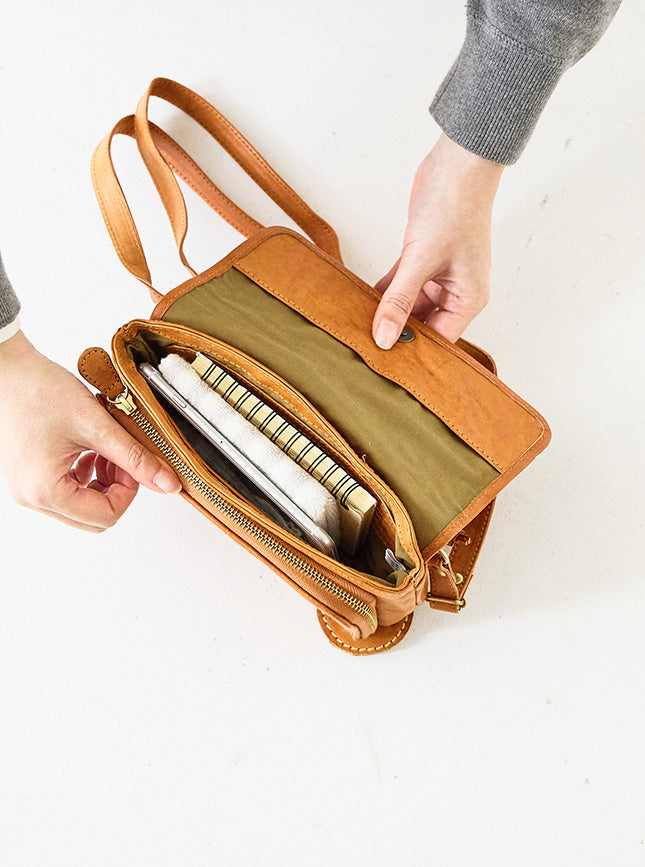 zucchero 本革お財布ショルダーバッグ 48919